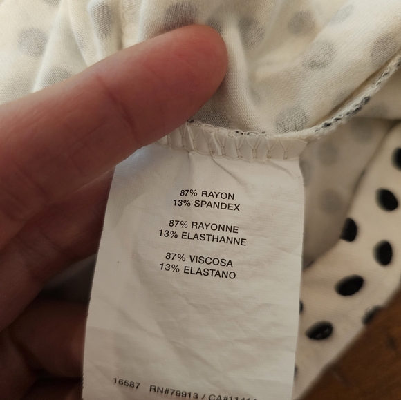 A Pea in the Pod Maternity top size Large - Picture 4 of 6